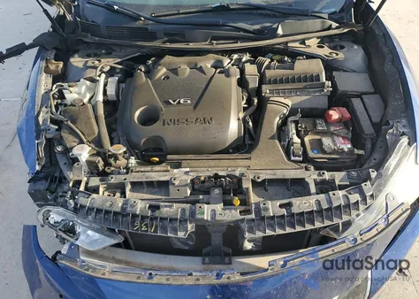 2018 Nissan Maxima 3.5S z USA, uszkodzony, nr VIN 1N4AA6AP0JC365980